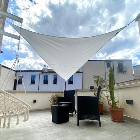 A Casa Di Alex Apartment Palermo Ngoại thất bức ảnh