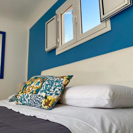 A Casa Di Alex Apartment Palermo Ngoại thất bức ảnh